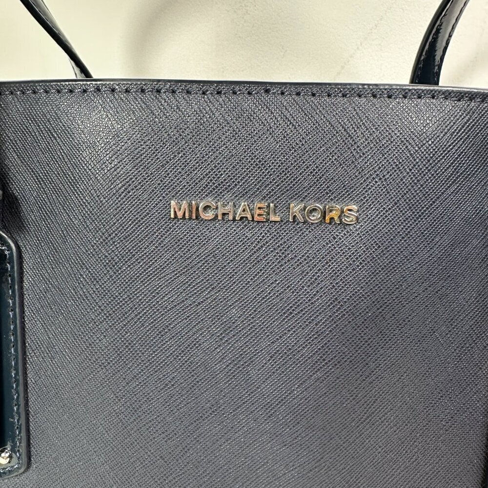 MICHAEL Michael Kors Voyager East West Logo Tote Bag Navy - Picture 4 of 15